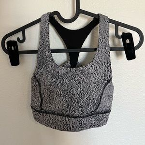 Lululemon sports bra size 2